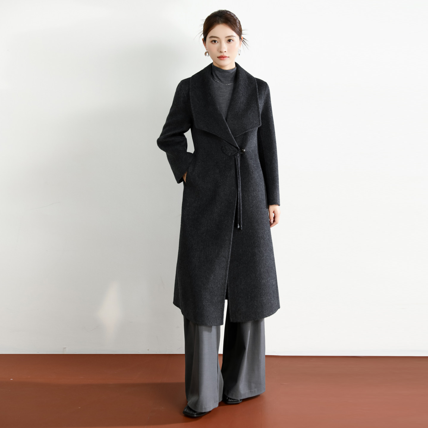 2025冬新款双面呢羊绒大衣女中长修身翻领时尚羊毛高端正品15828