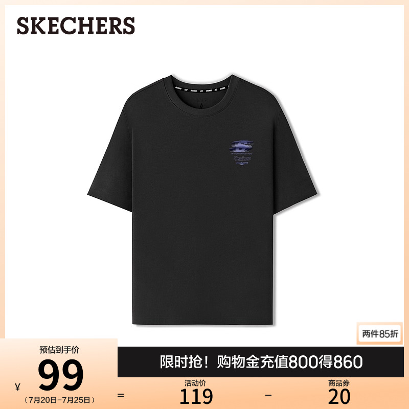 背部有后领织带装饰，给衣服增加了设计感