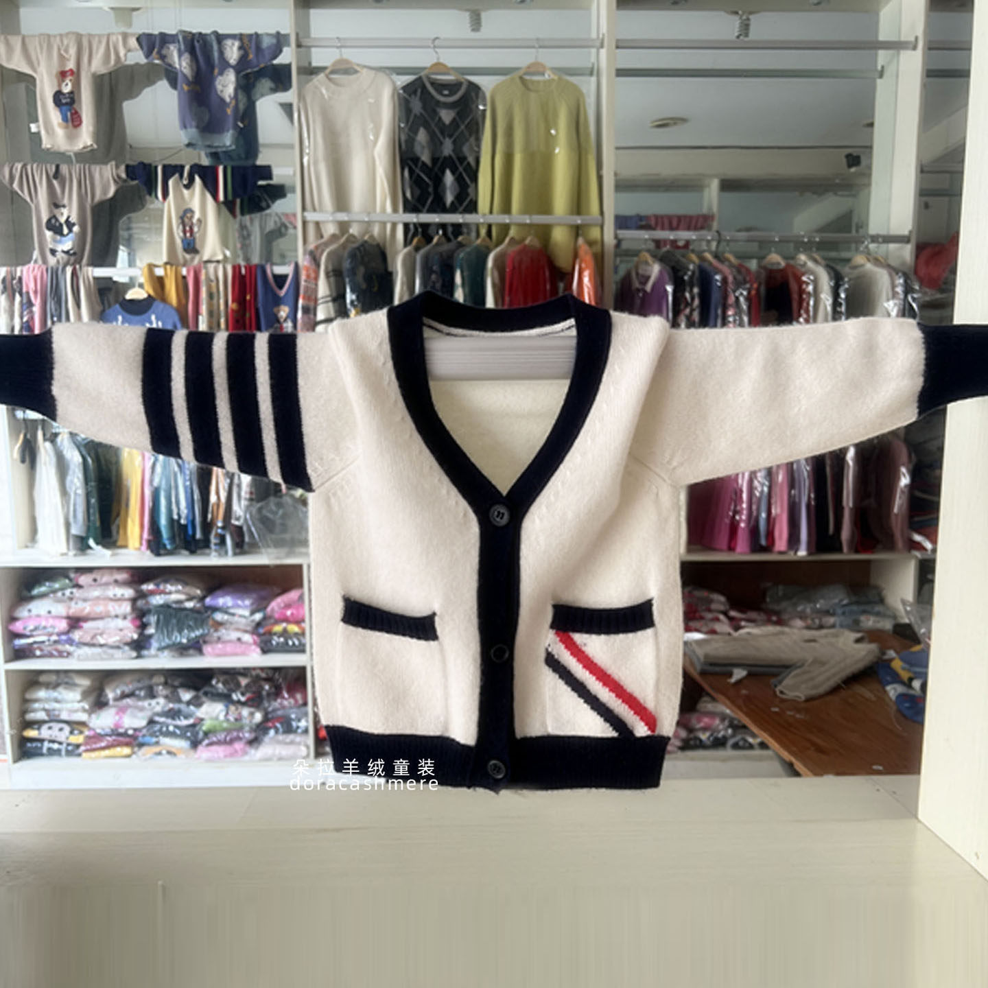 康赛妮男童100%纯山羊绒外套儿童毛衣开衫新款中大童针织衫英伦风