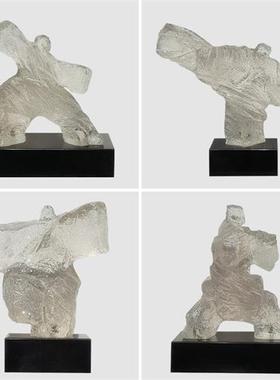 新中式酒店别墅家居透明树脂抽象太极人物摆件桌面装饰品太极雕塑