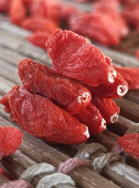 红枸杞子非宁夏特优级 500g 大颗粒枸杞正宗新货绿色认证泡水泡茶