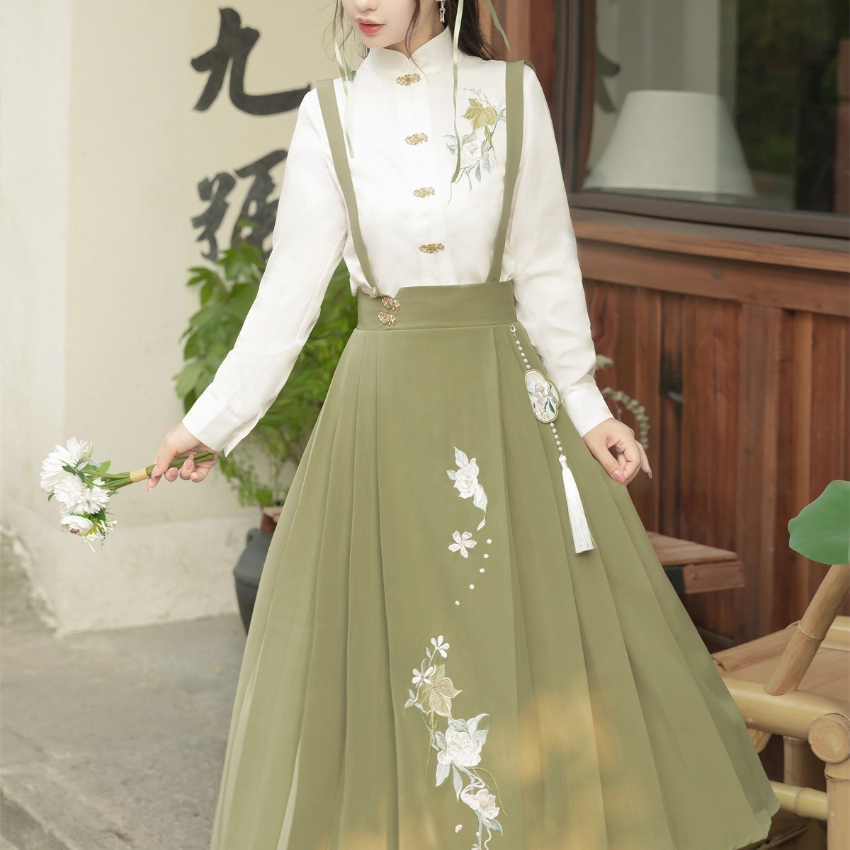 原创设计新款绿意汉服女中国风衬衣背带裙两件套刺绣森系套装