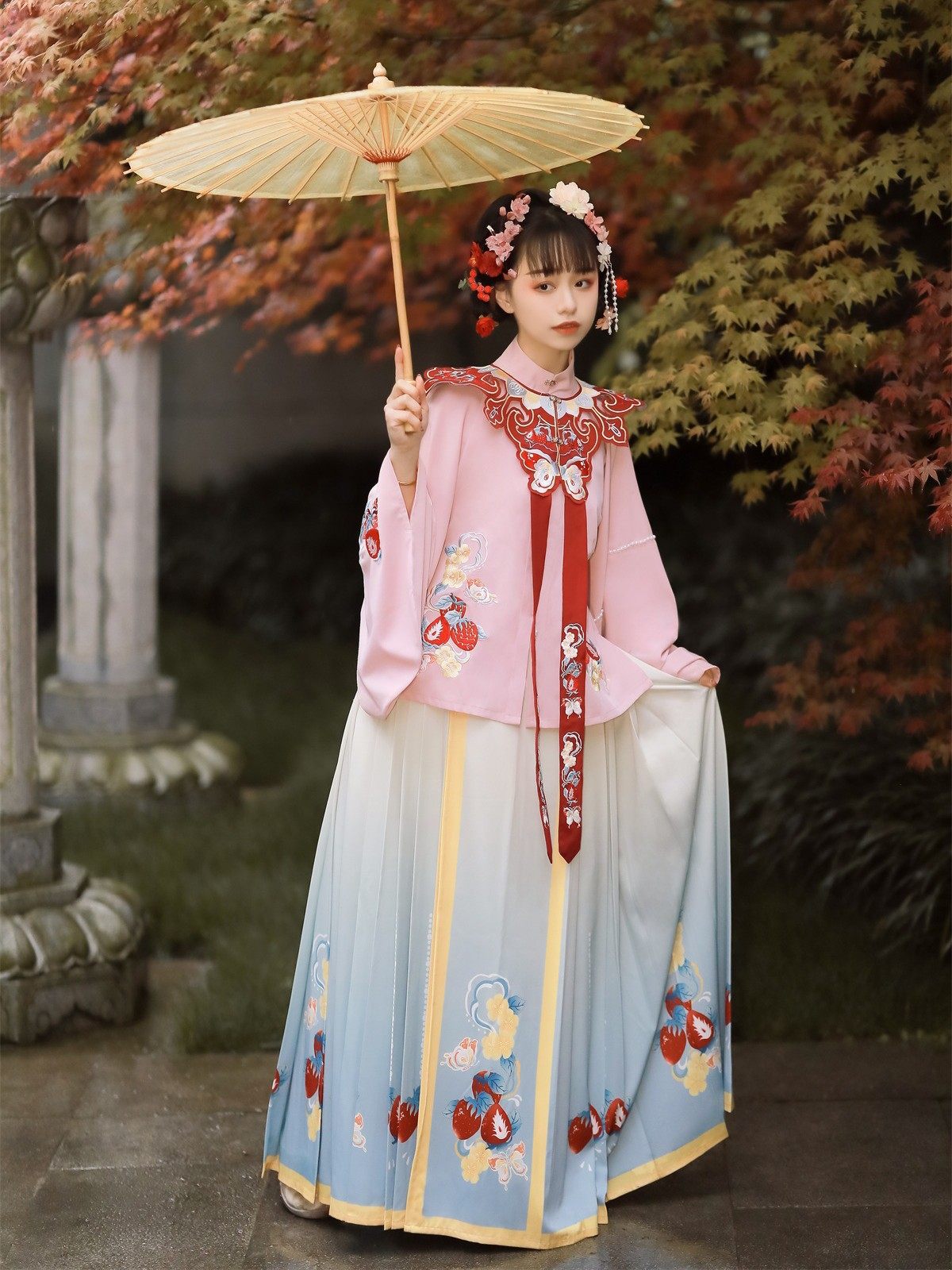 原创设计草莓汉服女中国风襦裙云肩日常春夏季三件套,女装/女士精品,汉服半身裙,淘宝优惠券,粉丝福利购,淘宝优惠卷