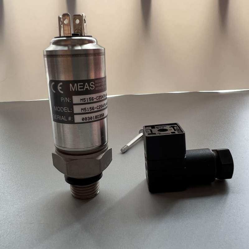 全新压力传感器m5154-000002-250bg液压变送器