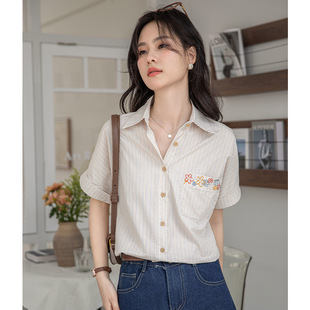 法式口袋刺绣衬衫女夏宽松显瘦轻熟优雅气质短袖小衫翻领条纹洋气