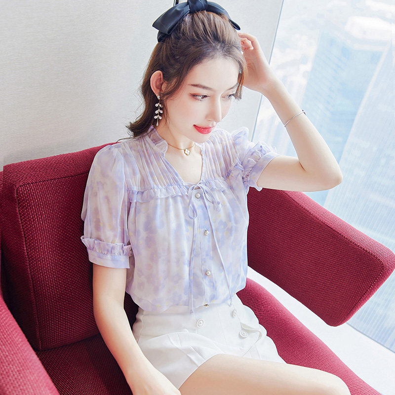 熙可儿小清新碎花雪纺衫女短袖2023夏装新V领木耳边上衣显瘦小衫