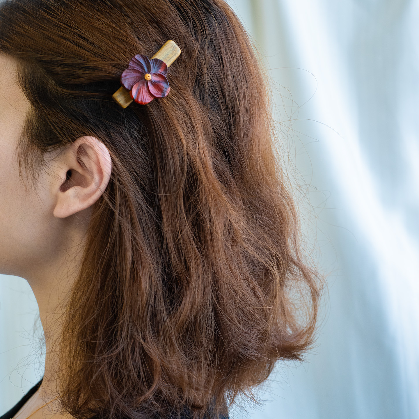 原创绿檀木侧面鸭嘴夹红木花朵