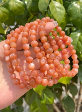 新品天然金太阳手链云母片金色草莓圆珠手串橙黄月光石女款礼物饰