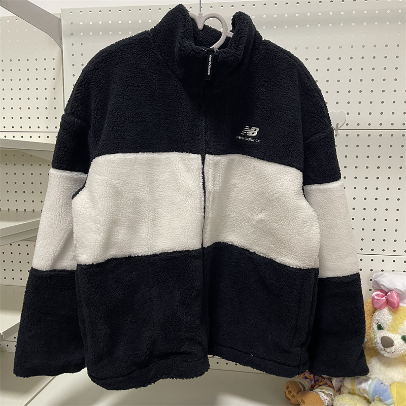 撞色男女同款夹克NewBalance立领