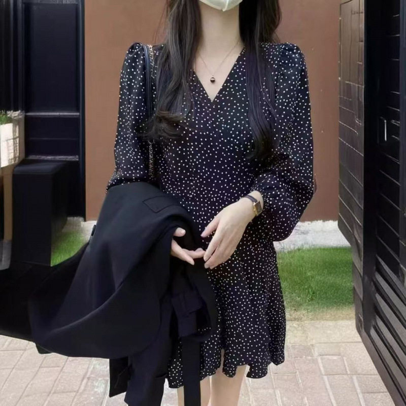 Princess Polly偷偷藏不住赵露思桑稚同款黑色波点交叉系带连衣裙