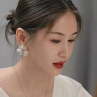 玫瑰丛生蒋欣李晓兮王子文同款镶珍珠花朵耳钉铜镀18K真金耳环女