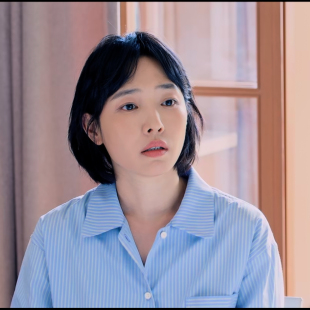 好团圆向前白百何同款蓝色条纹长袖衬衫女士复古宽松小个子衬衣