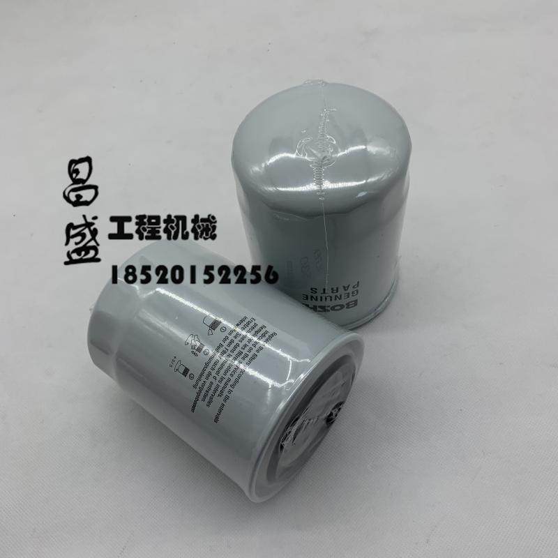 挖掘机配件久保田KX155/161/163/165机油滤芯格HH1C0-32430机滤