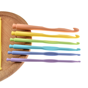 ABS塑料彩色钩针毛线手工diy编织工具针织毛衣针钩针全套送教程