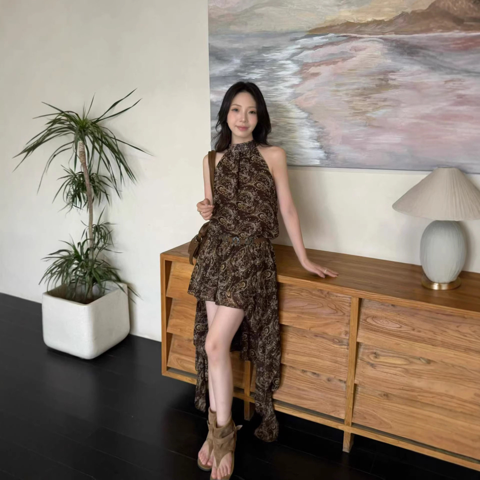 民族风新款性感风松弛感修身气质高腰通勤舒适时尚连衣裙女印花碎