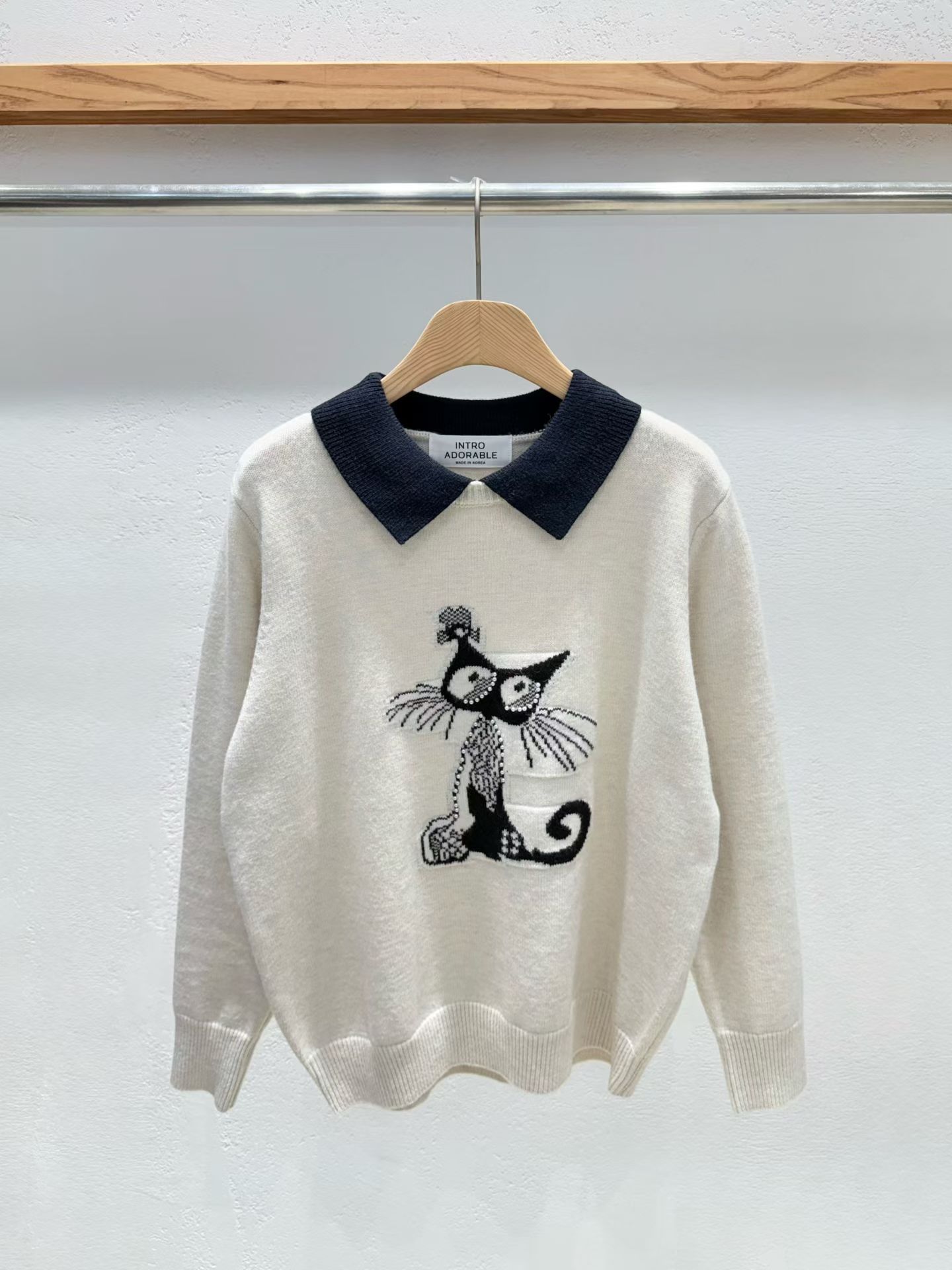 韩国东大门2025冬季新款INTRO时尚卡通圆领长袖针织衫毛衣女