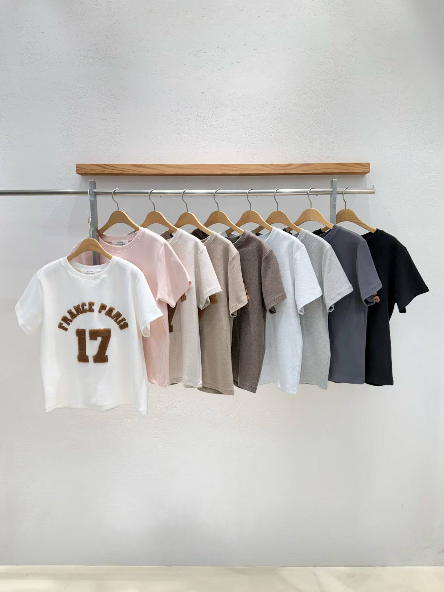 韩国东大门2026春季新款INTRO个性时尚百搭字母印花磨毛短袖T恤