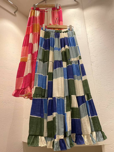 韩国东大门代购2025秋季新品 erica 几何撞色时尚半身裙