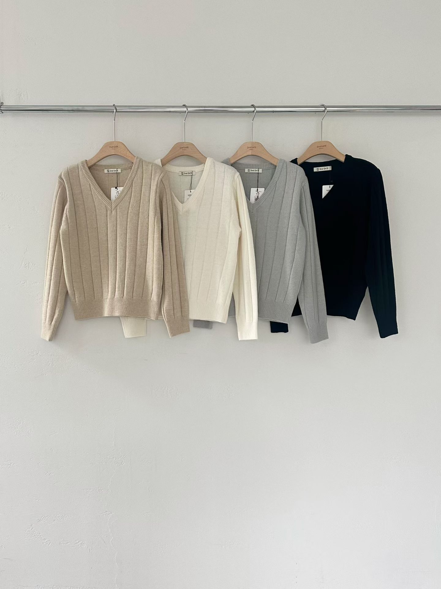 韩国东大门代购2025春新款INTRO拼接时尙上衣