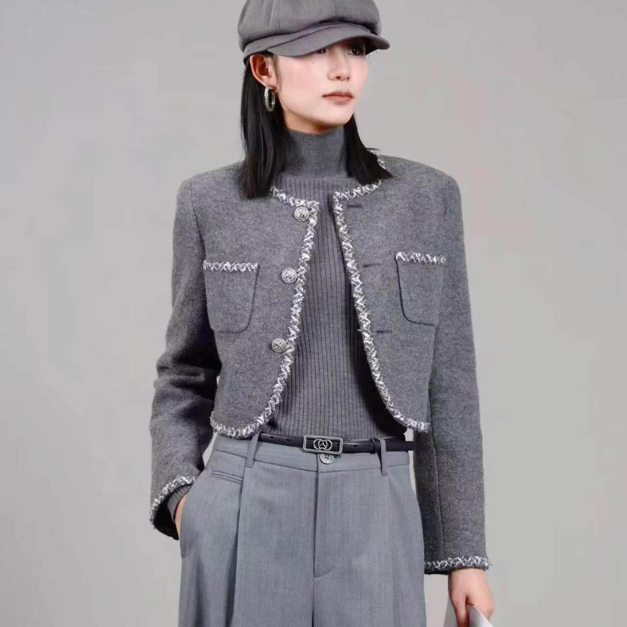 阿玛施女装正品2026春装新款圆领小香风高级感灰色外套女5400627