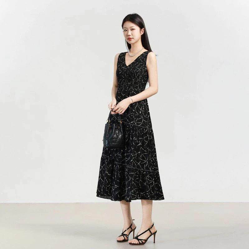 阿玛施女装正品商场同款2026夏新款V领优雅显瘦收腰连衣裙1500507