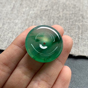 27.2 尺寸 6.8 平安扣 天然A货缅甸翡翠