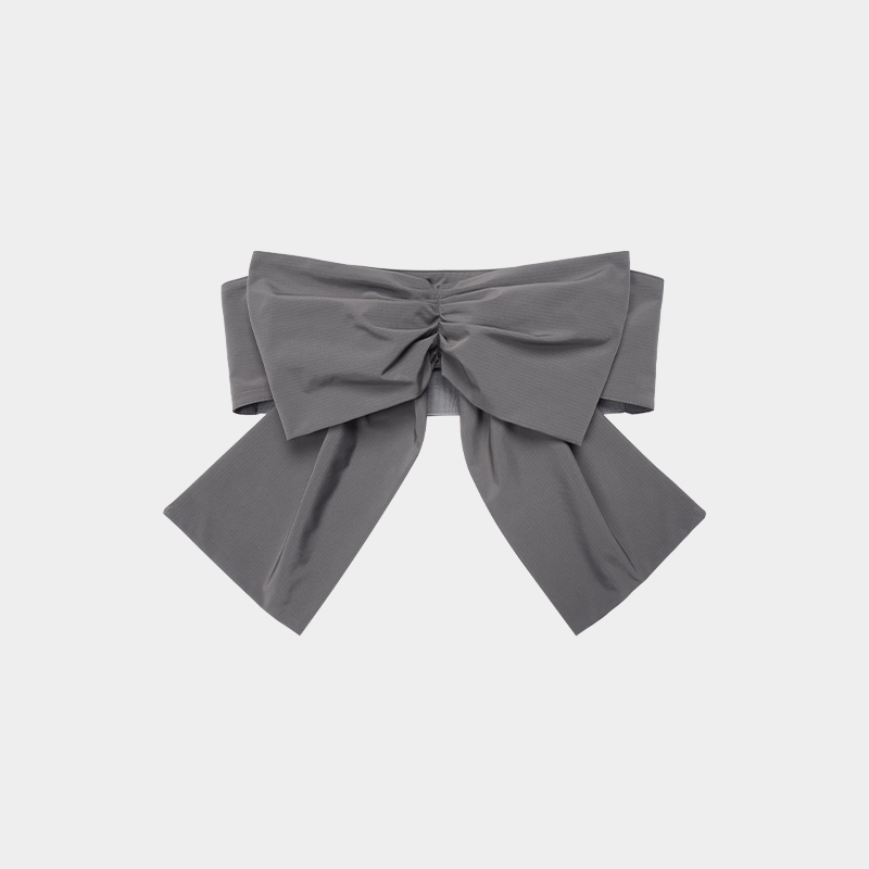 松紧带可调节维度、防滑带防止走光