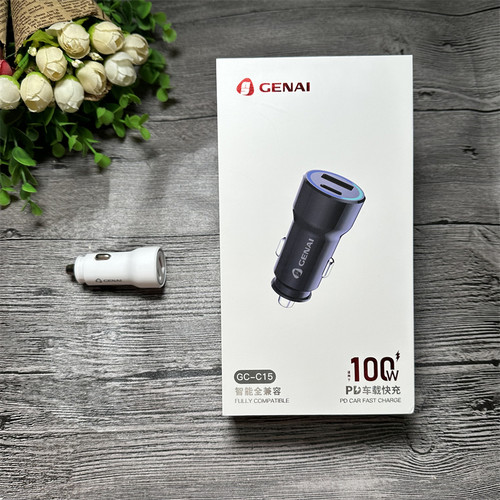 歌奈 GC-C15 车充 12V-24V车载充电器 全兼容闪充车充