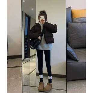 冬季时尚穿搭高级感羽绒棉服女款2025洋气面包服纯色短款外套潮