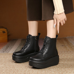 2025冬季新款马丁靴松糕厚底增高女靴子中筒百搭粗跟圆头真皮女鞋