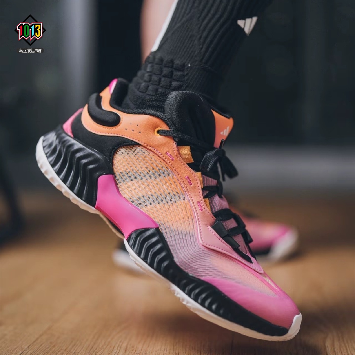 阿迪达斯男子防滑透气实战篮球鞋