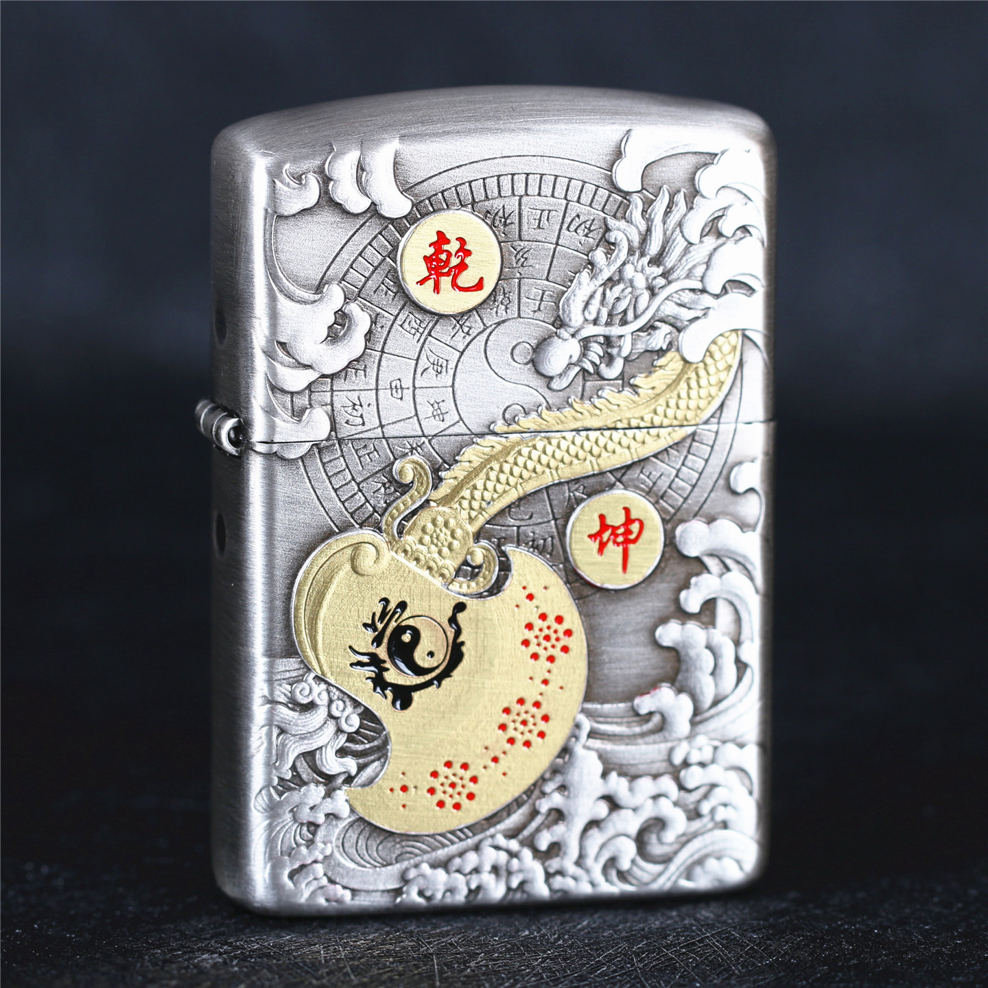 zippo芝宝煤油防风打火机镀银做旧盔甲机浮雕刻填漆斧子 男士礼物