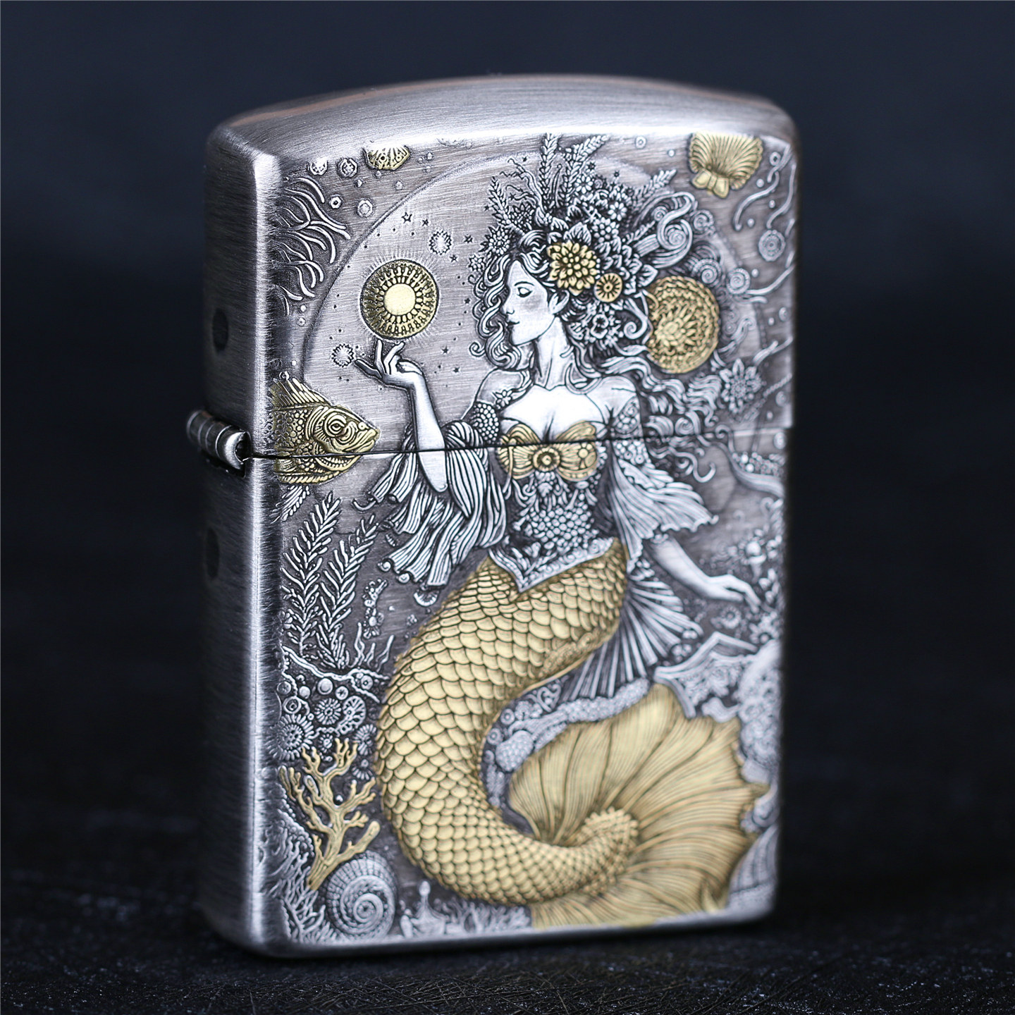 zippo芝宝煤油防风打火机 熏银盔甲机复古浮雕刻美人鱼 男士礼物