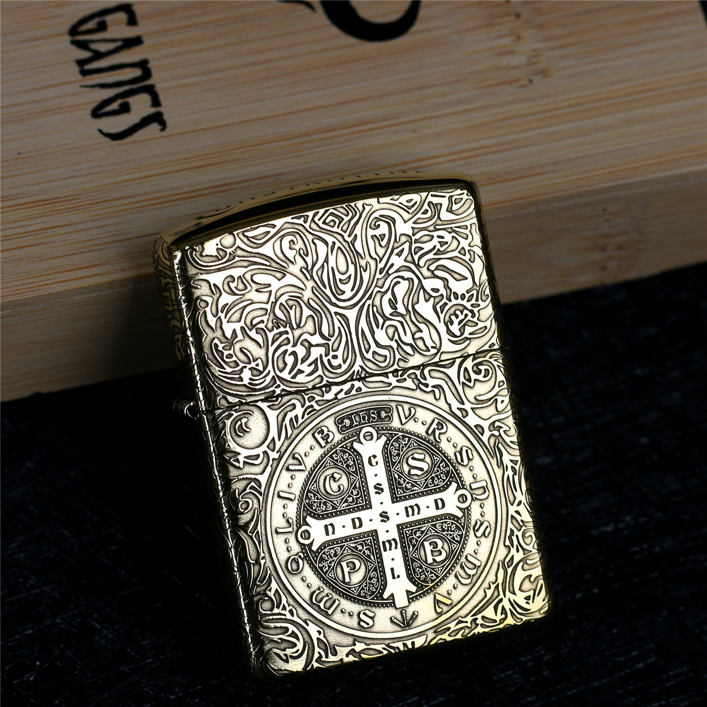 zippo芝宝煤油防风打火机纯铜盔甲机 蚊版五面雕刻 康斯坦丁 男士