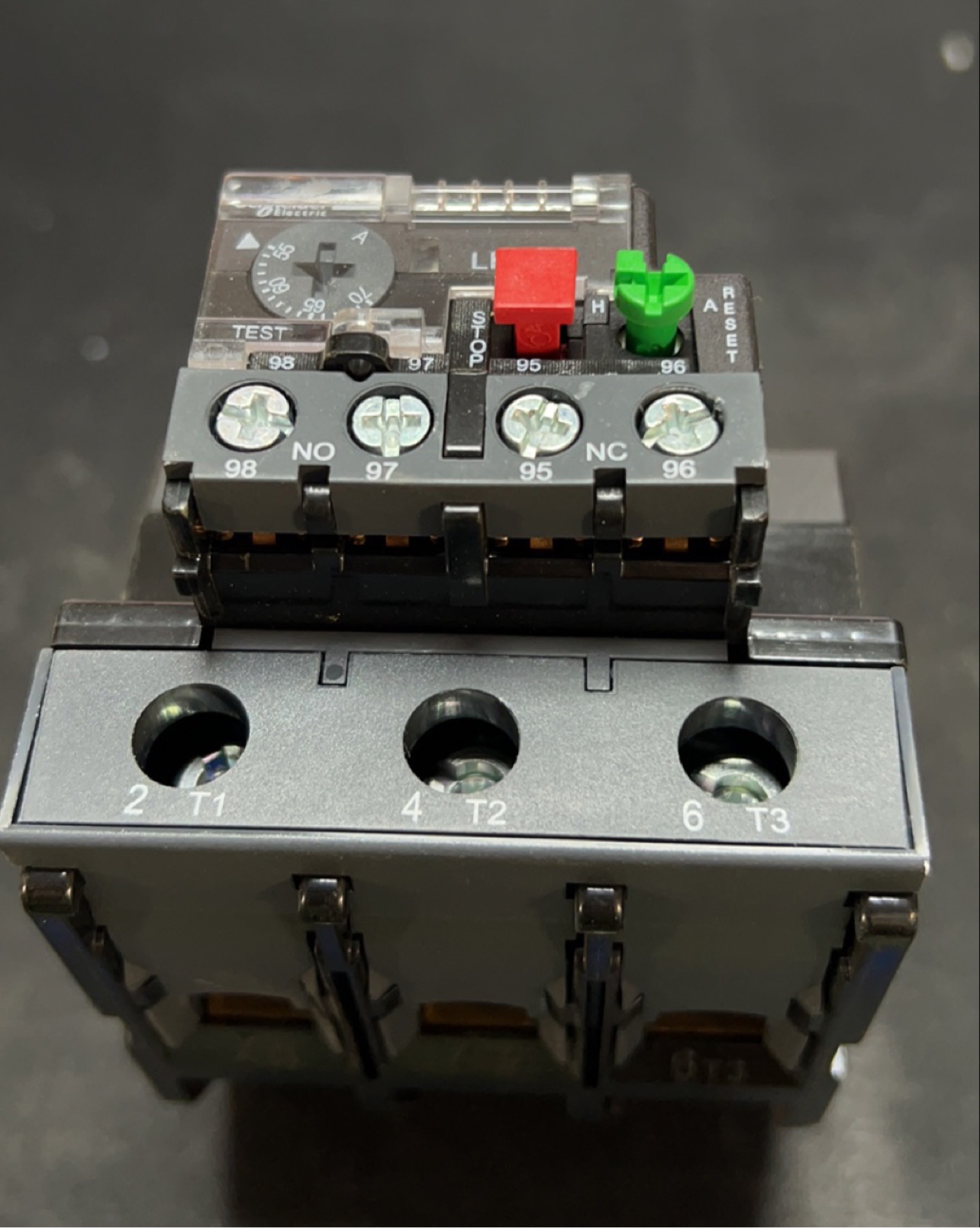 施耐德电气LRE361N 55-70A  电热式 55-70A 组合安装 LC1E80-95