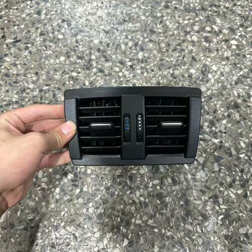 适用 宝马3系 12-19款320 325 F30 F35 后排空调出风口 拆车件