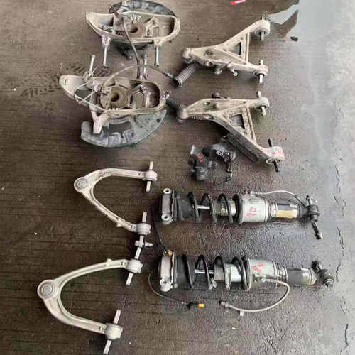 适用 法拉利F8 前后上下摆臂 减震器 羊角 底盘一套 拆车件