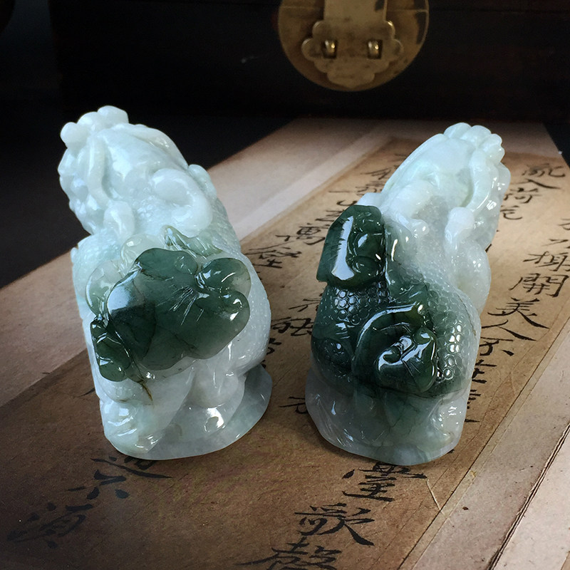 缅甸a货翡翠貔貅手把件一对 神兽瑞兽摆件 生财镇宅 支持鉴定孤品