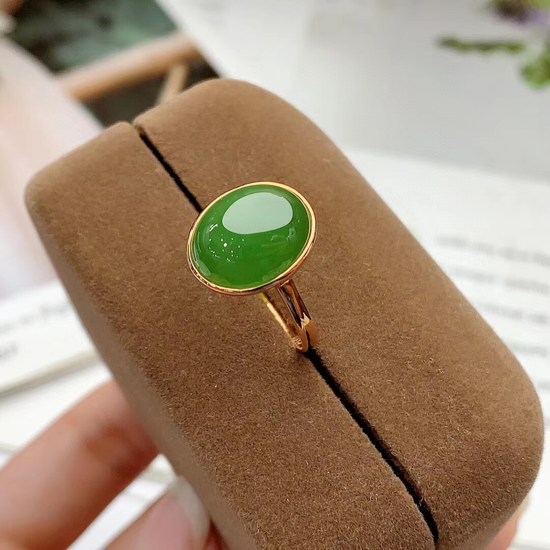 18k金镶嵌和田玉碧玉戒指女士精美戒指玉石戒指金镶玉时尚款女戒