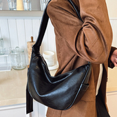 THE COLE新品 简约单肩托特包腋下包女通勤包休闲百搭小众饺子包