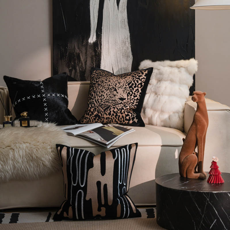 现代简约高级感客厅沙发抱枕