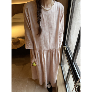 雏菊BellisPerennis2025AW 连衣裙 集丝坊红米格肌理棉插肩七分袖