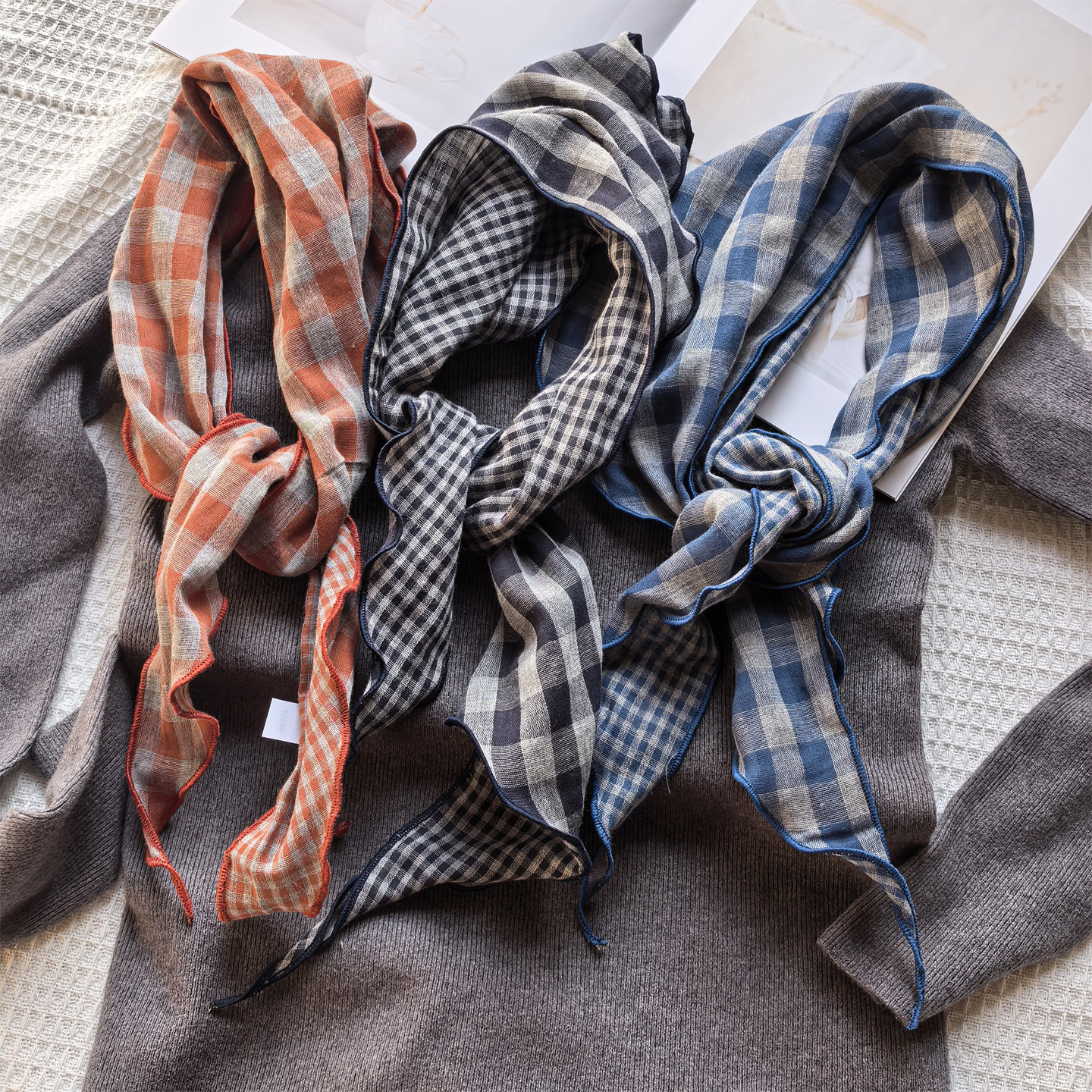 春秋新款纯棉复古双面格子三角巾日系学院风护颈文艺小领巾围巾女