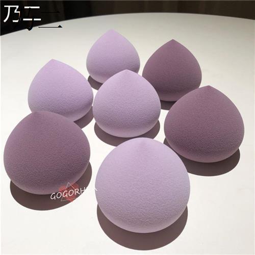 。Different Sizes Makeup Sponge Dry&Wet Use Cosmetic Puff