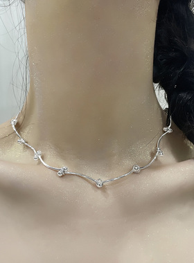 宁宁 感豆豆结项链气质微笑弧形设计圆珠分段拼接锁骨链女