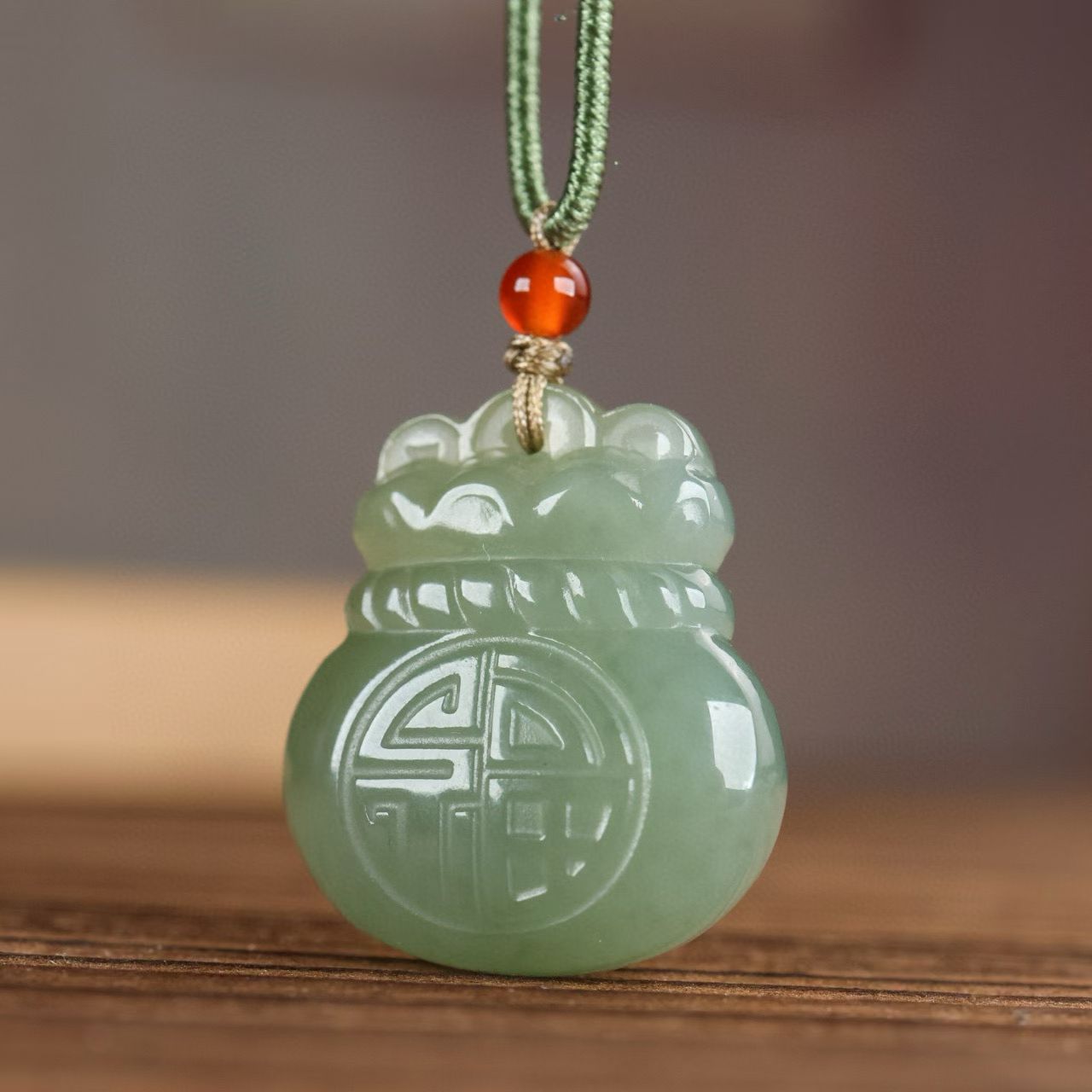 天然和田玉福袋吊坠项链男女浅绿玉髓双面福袋项链仿碧玉福禄挂坠