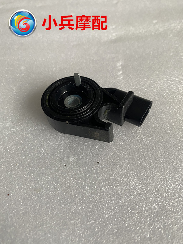 宝马G310GS摩托车边撑开关