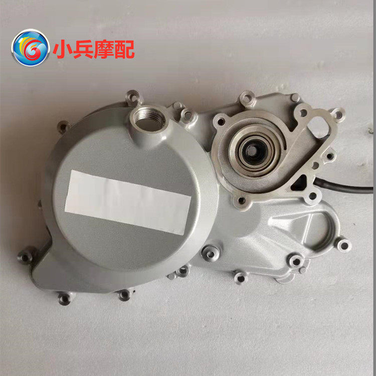 宝马bmwg310gs边盖摩托车发动机