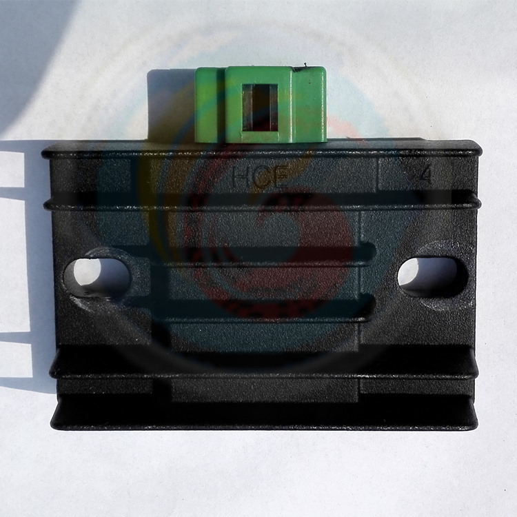 适用建设雅马哈天戟YB125Z整流器稳压器充电器JYM125-3E整流器