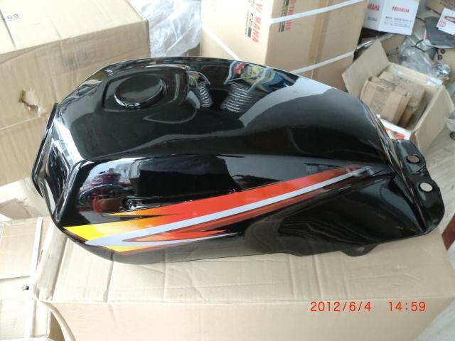 适用铃木钻豹HJ125K 燃油箱 汽油箱（珠光黑色）摩托车配件